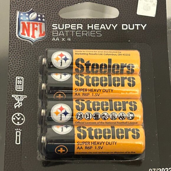 2 Packs of 4 NFL PITTSBURGH STEELERS Super Heavy Duty AA Batteries NEW - Picture 4 of 4